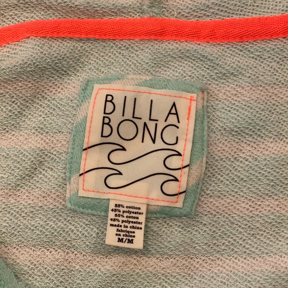 Billabong - Scoop Neck, Hooded, Pouch Pocket Sweatshirt. - Picture 6 of 6